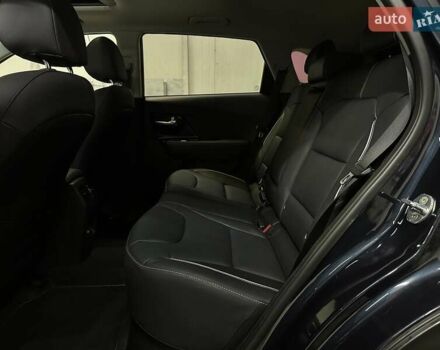 Синій Кіа Niro, об'ємом двигуна 0 л та пробігом 65 тис. км за 23200 $, фото 82 на Automoto.ua