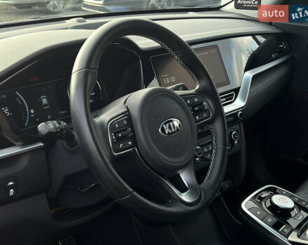 Синий Киа Niro, объемом двигателя 0 л и пробегом 77 тыс. км за 21606 $, фото 27 на Automoto.ua