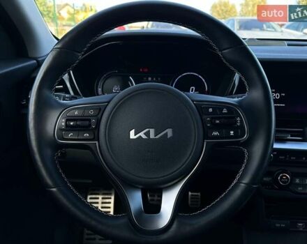 Синий Киа Niro, объемом двигателя 0 л и пробегом 53 тыс. км за 24900 $, фото 50 на Automoto.ua