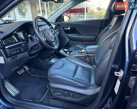 Синий Киа Niro, объемом двигателя 0 л и пробегом 95 тыс. км за 21100 $, фото 17 на Automoto.ua