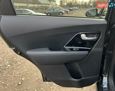 Синий Киа Niro, объемом двигателя 0 л и пробегом 77 тыс. км за 21606 $, фото 36 на Automoto.ua