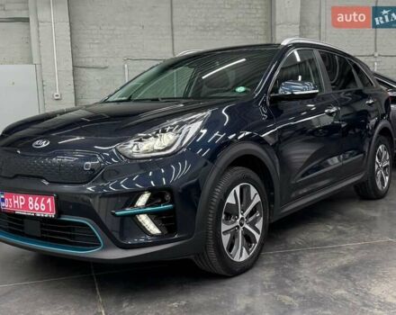 Синий Киа Niro, объемом двигателя 0 л и пробегом 130 тыс. км за 19037 $, фото 1 на Automoto.ua