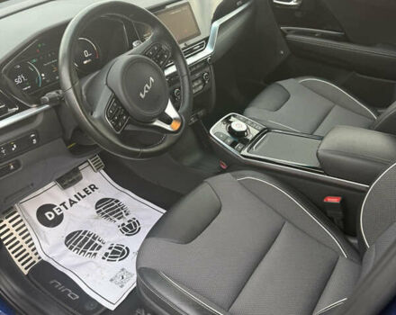 Синій Кіа Niro, об'ємом двигуна 0 л та пробігом 47 тис. км за 24400 $, фото 15 на Automoto.ua