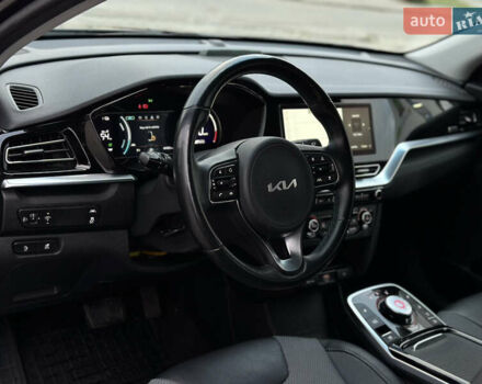 Синій Кіа Niro, об'ємом двигуна 0 л та пробігом 44 тис. км за 21990 $, фото 38 на Automoto.ua