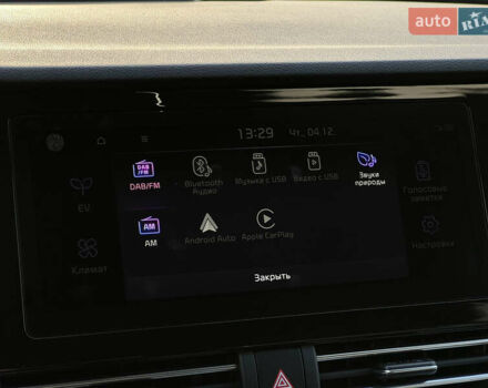 Синий Киа Niro, объемом двигателя 0 л и пробегом 77 тыс. км за 21606 $, фото 68 на Automoto.ua