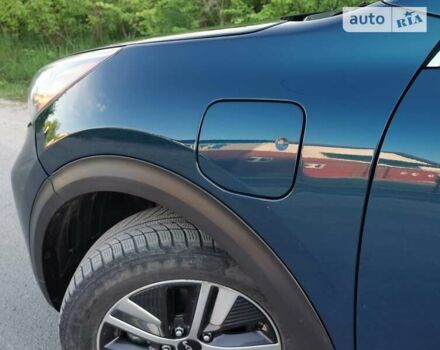 Синий Киа Niro, объемом двигателя 1.58 л и пробегом 79 тыс. км за 22700 $, фото 9 на Automoto.ua