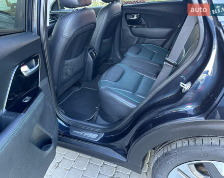 Синий Киа Niro, объемом двигателя 0 л и пробегом 95 тыс. км за 21100 $, фото 44 на Automoto.ua