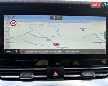 Синій Кіа Niro, об'ємом двигуна 0 л та пробігом 75 тис. км за 23200 $, фото 53 на Automoto.ua