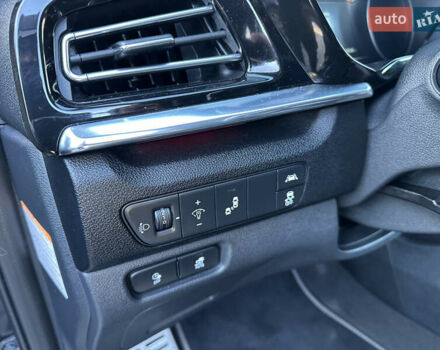 Синий Киа Niro, объемом двигателя 0 л и пробегом 95 тыс. км за 21100 $, фото 28 на Automoto.ua