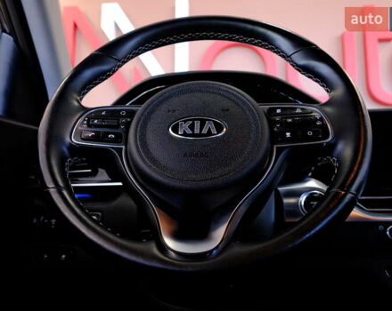 Синий Киа Niro, объемом двигателя 0 л и пробегом 97 тыс. км за 22500 $, фото 54 на Automoto.ua