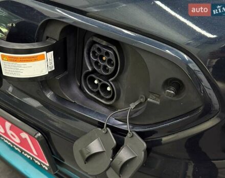 Синий Киа Niro, объемом двигателя 0 л и пробегом 130 тыс. км за 19037 $, фото 9 на Automoto.ua