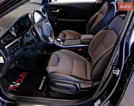 Синий Киа Niro, объемом двигателя 0 л и пробегом 97 тыс. км за 22500 $, фото 36 на Automoto.ua