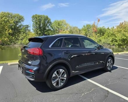 Синий Киа Niro, объемом двигателя 0 л и пробегом 11 тыс. км за 14000 $, фото 6 на Automoto.ua