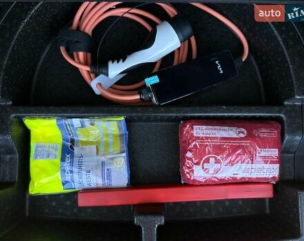 Синий Киа Niro, объемом двигателя 0 л и пробегом 53 тыс. км за 24900 $, фото 92 на Automoto.ua