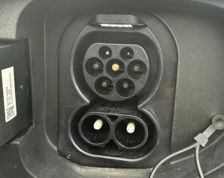 Синій Кіа Niro, об'ємом двигуна 0 л та пробігом 47 тис. км за 24400 $, фото 18 на Automoto.ua