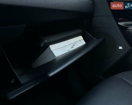 Синий Киа Niro, объемом двигателя 0 л и пробегом 53 тыс. км за 24900 $, фото 79 на Automoto.ua