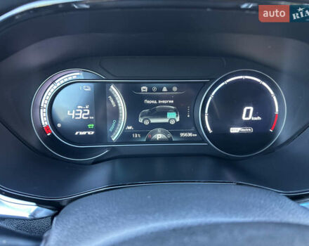 Синий Киа Niro, объемом двигателя 0 л и пробегом 95 тыс. км за 21100 $, фото 39 на Automoto.ua
