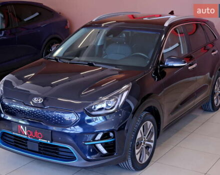 Синий Киа Niro, объемом двигателя 0 л и пробегом 97 тыс. км за 22500 $, фото 3 на Automoto.ua