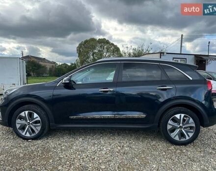 Синий Киа Niro, объемом двигателя 0 л и пробегом 75 тыс. км за 23200 $, фото 19 на Automoto.ua