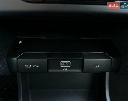 Синій Кіа Niro, об'ємом двигуна 0 л та пробігом 75 тис. км за 23200 $, фото 52 на Automoto.ua