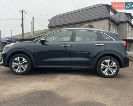 Синий Киа Niro, объемом двигателя 0 л и пробегом 95 тыс. км за 17900 $, фото 2 на Automoto.ua