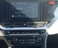 Синий Киа Niro, объемом двигателя 1.58 л и пробегом 98 тыс. км за 21500 $, фото 1 на Automoto.ua