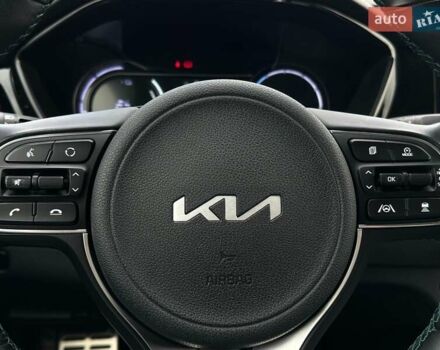 Синій Кіа Niro, об'ємом двигуна 0 л та пробігом 71 тис. км за 24900 $, фото 45 на Automoto.ua