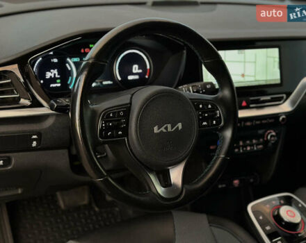 Синий Киа Niro, объемом двигателя 0 л и пробегом 108 тыс. км за 19400 $, фото 36 на Automoto.ua