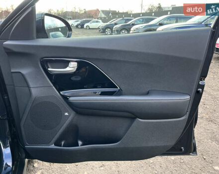 Синий Киа Niro, объемом двигателя 0 л и пробегом 77 тыс. км за 21606 $, фото 52 на Automoto.ua