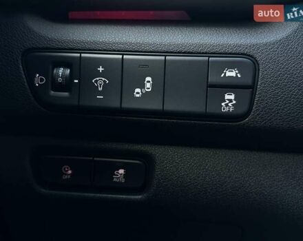 Синий Киа Niro, объемом двигателя 0 л и пробегом 53 тыс. км за 24900 $, фото 49 на Automoto.ua