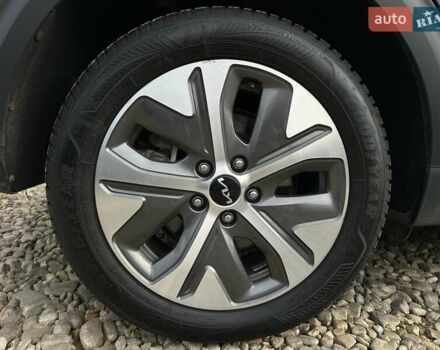 Синій Кіа Niro, об'ємом двигуна 0 л та пробігом 71 тис. км за 24900 $, фото 29 на Automoto.ua