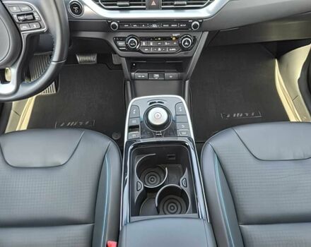 Синий Киа Niro, объемом двигателя 0 л и пробегом 11 тыс. км за 14000 $, фото 11 на Automoto.ua