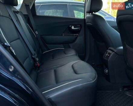 Синий Киа Niro, объемом двигателя 0 л и пробегом 53 тыс. км за 24900 $, фото 94 на Automoto.ua