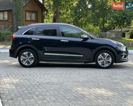 Синий Киа Niro, объемом двигателя 0 л и пробегом 54 тыс. км за 20900 $, фото 18 на Automoto.ua