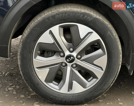 Синий Киа Niro, объемом двигателя 0 л и пробегом 77 тыс. км за 21606 $, фото 23 на Automoto.ua