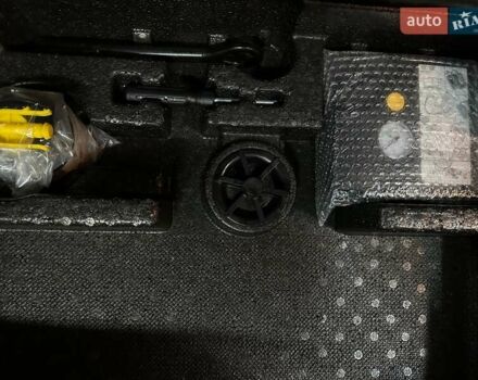 Синій Кіа Niro, об'ємом двигуна 0 л та пробігом 71 тис. км за 24900 $, фото 88 на Automoto.ua