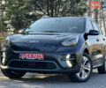 Синий Киа Niro, объемом двигателя 0 л и пробегом 135 тыс. км за 18500 $, фото 3 на Automoto.ua