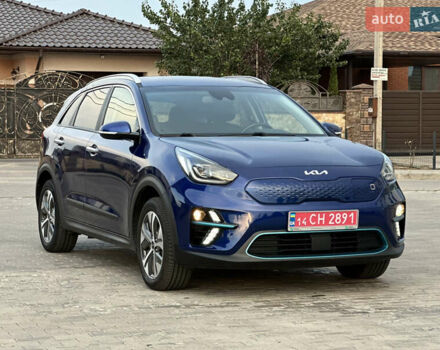 Синий Киа Niro, объемом двигателя 0 л и пробегом 108 тыс. км за 19400 $, фото 3 на Automoto.ua