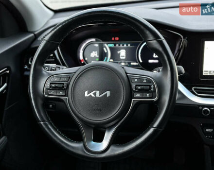Синій Кіа Niro, об'ємом двигуна 0 л та пробігом 44 тис. км за 22700 $, фото 47 на Automoto.ua