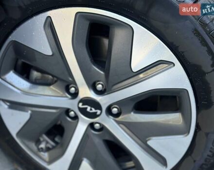 Синий Киа Niro, объемом двигателя 0 л и пробегом 137 тыс. км за 19499 $, фото 12 на Automoto.ua