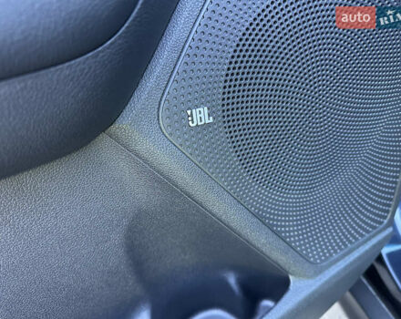 Синий Киа Niro, объемом двигателя 0 л и пробегом 95 тыс. км за 21100 $, фото 40 на Automoto.ua