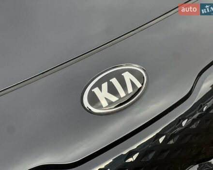 Синий Киа Niro, объемом двигателя 0 л и пробегом 77 тыс. км за 21606 $, фото 14 на Automoto.ua