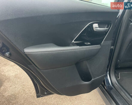 Синий Киа Niro, объемом двигателя 0 л и пробегом 95 тыс. км за 17900 $, фото 16 на Automoto.ua