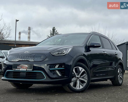 Синий Киа Niro, объемом двигателя 0 л и пробегом 77 тыс. км за 21606 $, фото 3 на Automoto.ua