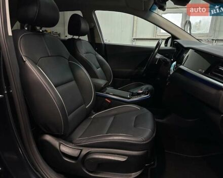 Синій Кіа Niro, об'ємом двигуна 0 л та пробігом 65 тис. км за 23200 $, фото 93 на Automoto.ua