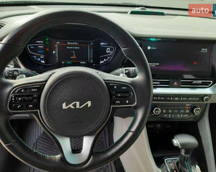 Синий Киа Niro, объемом двигателя 1.58 л и пробегом 85 тыс. км за 16400 $, фото 18 на Automoto.ua