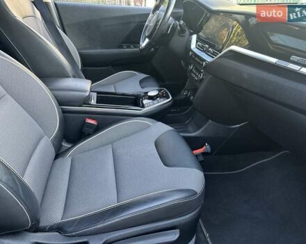 Синий Киа Niro, объемом двигателя 0 л и пробегом 137 тыс. км за 19499 $, фото 45 на Automoto.ua