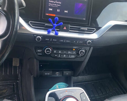 Синій Кіа Niro, об'ємом двигуна 0 л та пробігом 164 тис. км за 20600 $, фото 16 на Automoto.ua