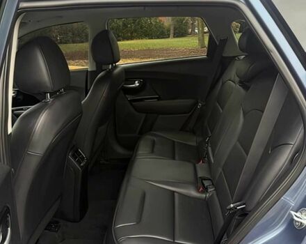 Синий Киа Niro, объемом двигателя 1.6 л и пробегом 12 тыс. км за 11000 $, фото 14 на Automoto.ua