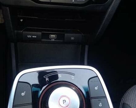 Синий Киа Niro, объемом двигателя 0 л и пробегом 60 тыс. км за 20300 $, фото 16 на Automoto.ua